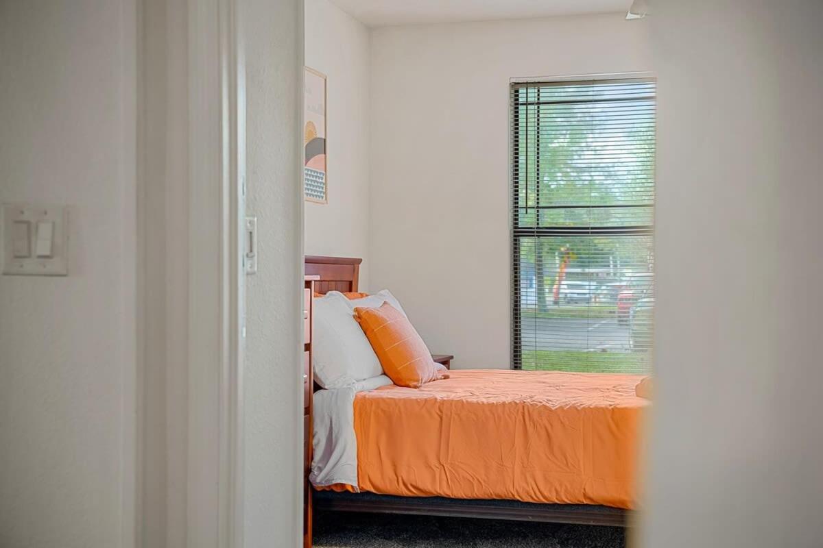 4Bd 2 Mi To Usf Free Pool + 24 Hour Gym Βίλα Τάμπα Εξωτερικό φωτογραφία