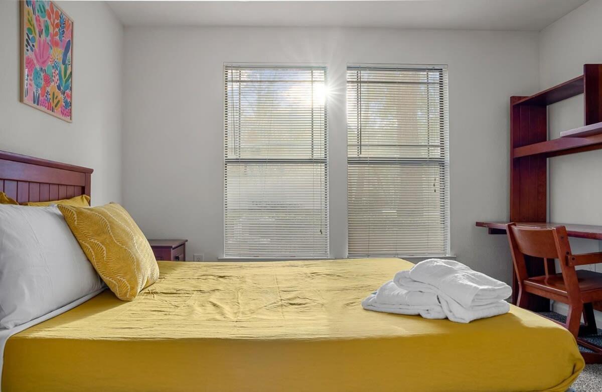 4Bd 2 Mi To Usf Free Pool + 24 Hour Gym Βίλα Τάμπα Εξωτερικό φωτογραφία